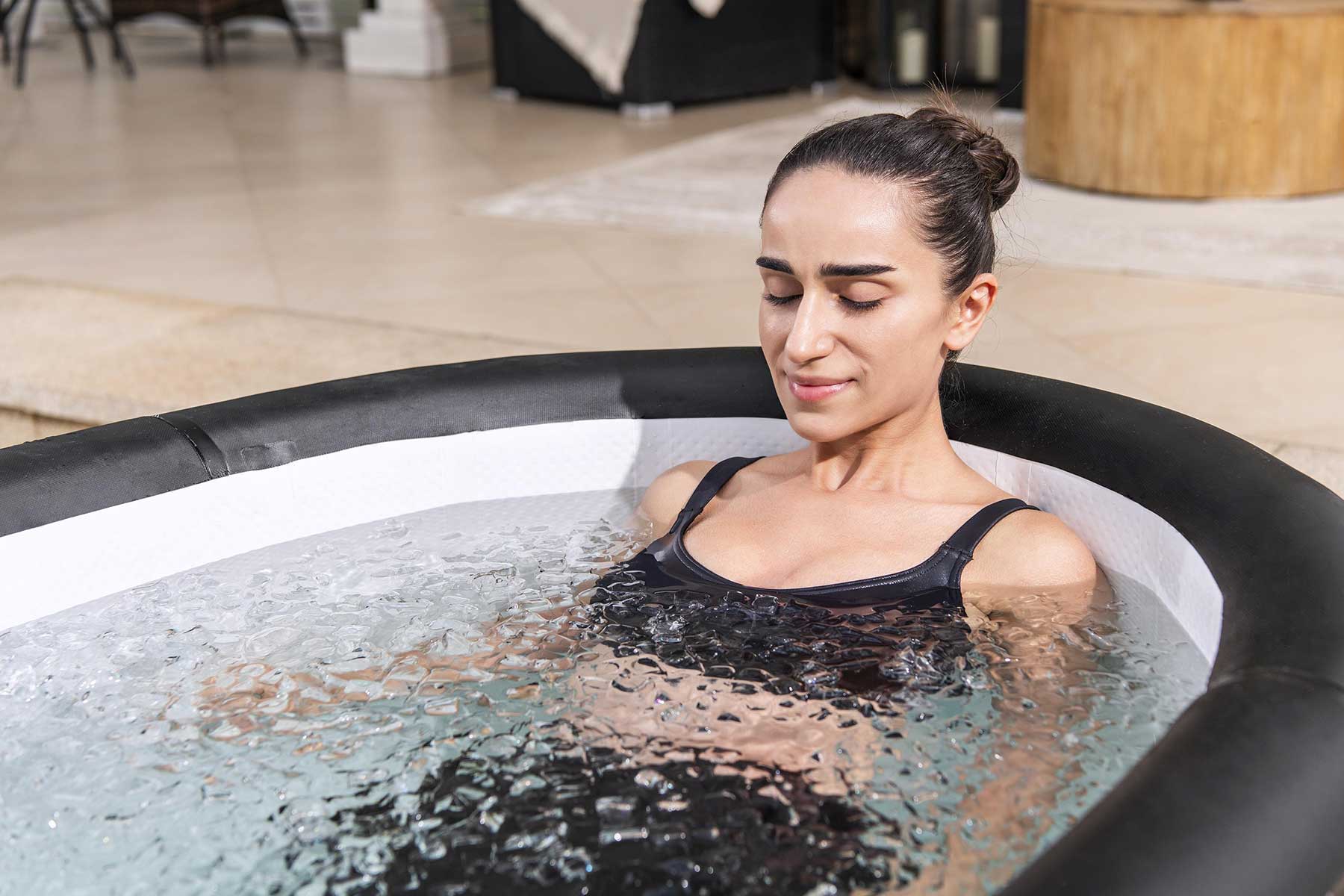 ice-bath-lazy-spa-inflatable