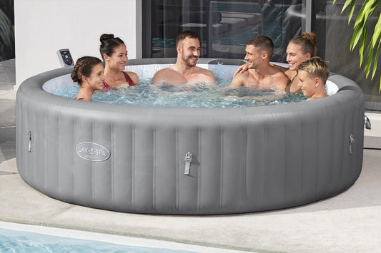 Family sized Lay-Z-Spa hot tub