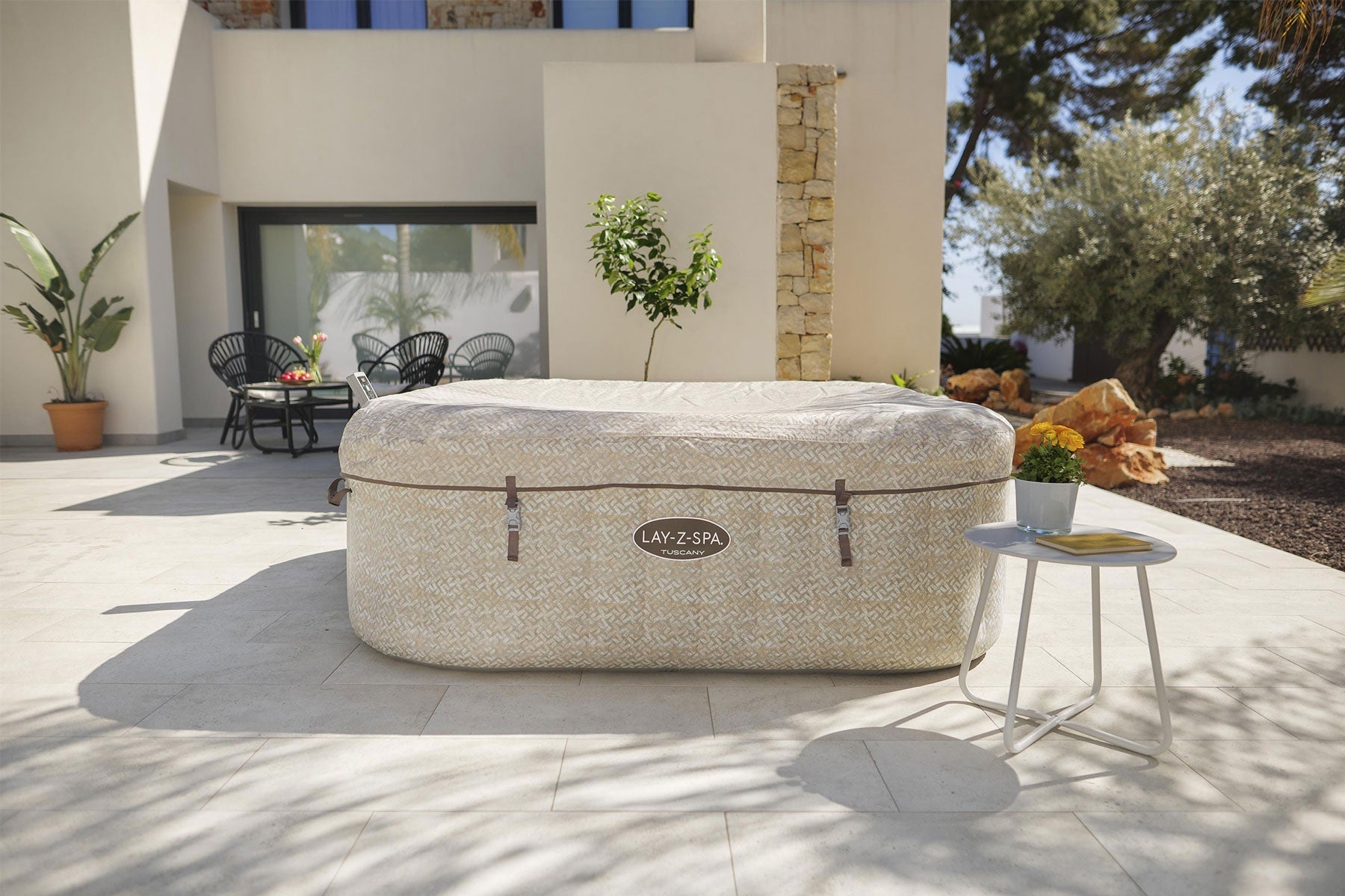 Large energy-efficient inflatable hot tub from Lay-Z-Spa