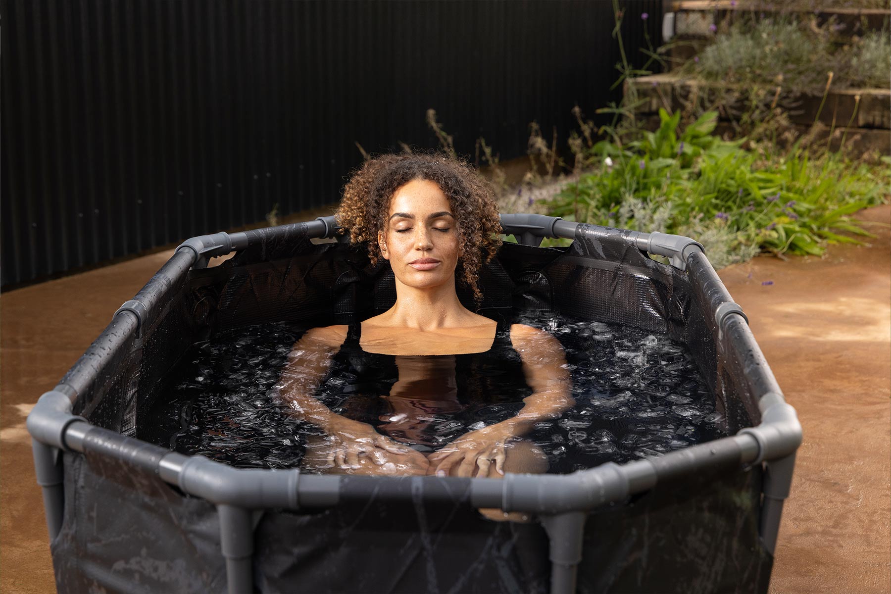 cold plunge tub for recovery and wellness